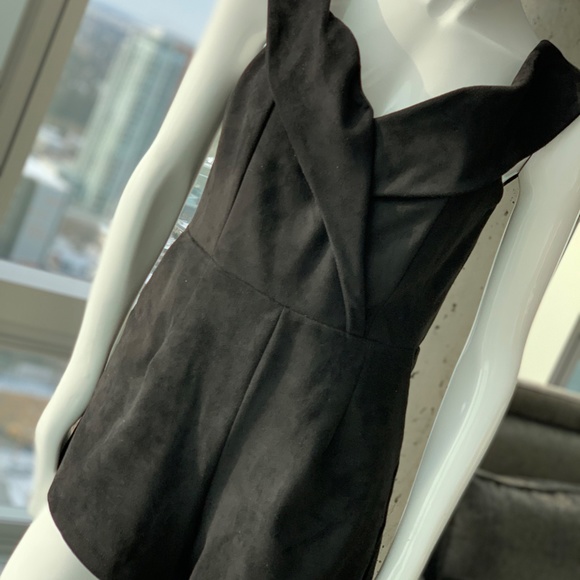 Luxxel Velour Black Romper - New, never worn - Picture 6 of 16